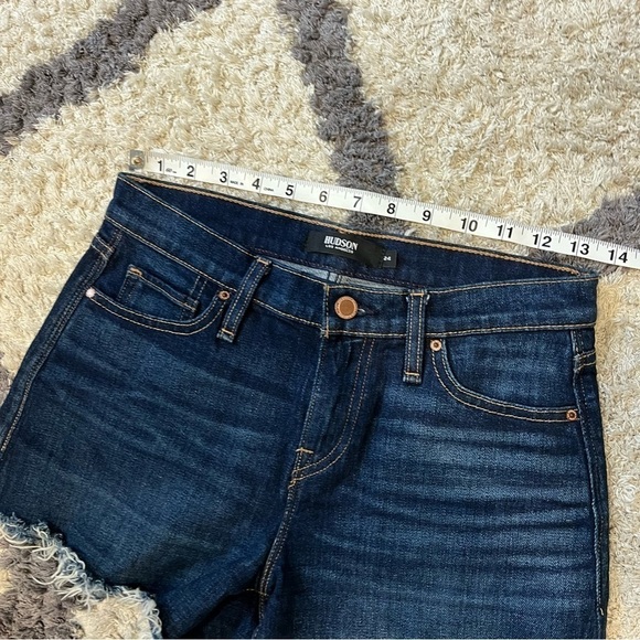 Hudson Jeans Gemma Mid Rise Cut Off Jean Shorts - Picture 11 of 13